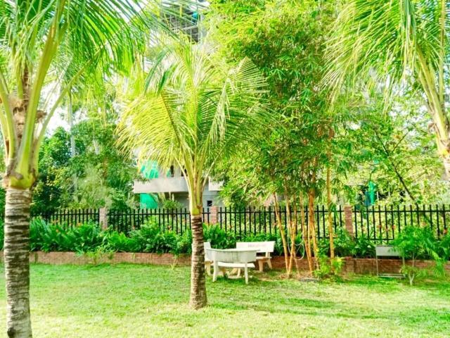 Bamboo Garden Resort Дуонг-Донг Экстерьер фото